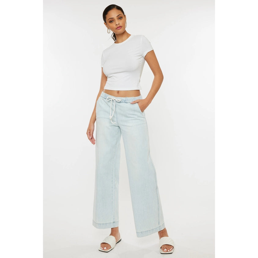 Mid Rise Wide Jeans (KanCan)